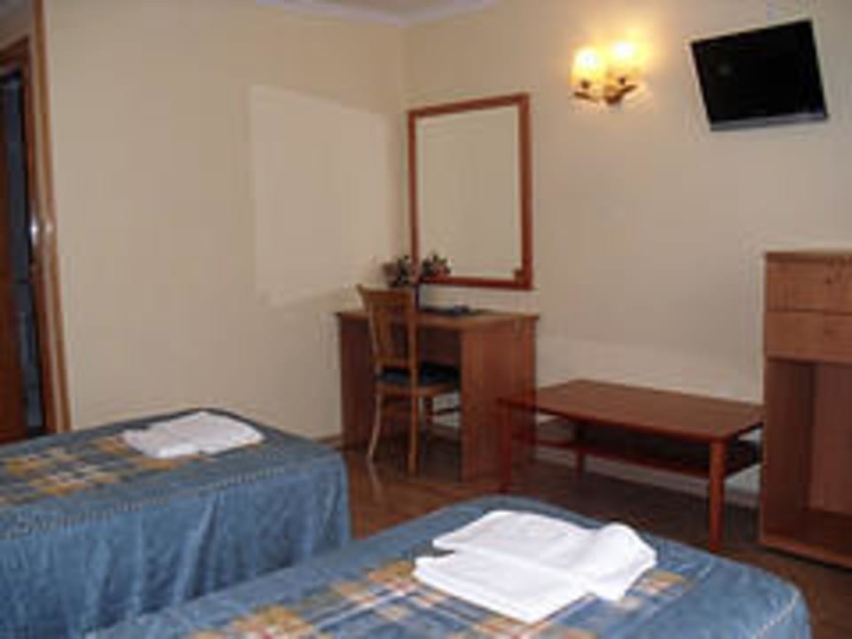 Habitación Doble ,WI-Fi , Baño ,TV. Hostal El Volante