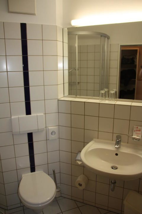 Bad im Teil Haus Berlin 3 Sterne Zimmer DAS SCHMÖCKWITZ