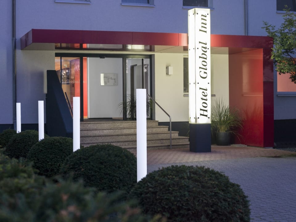 Außenansicht Hotel Global Inn