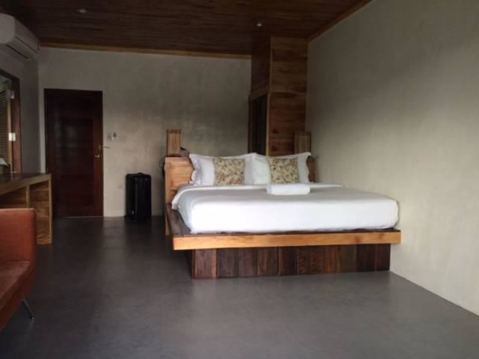 Blick von der Veranda ins Zimmer Cookies Salad Resort