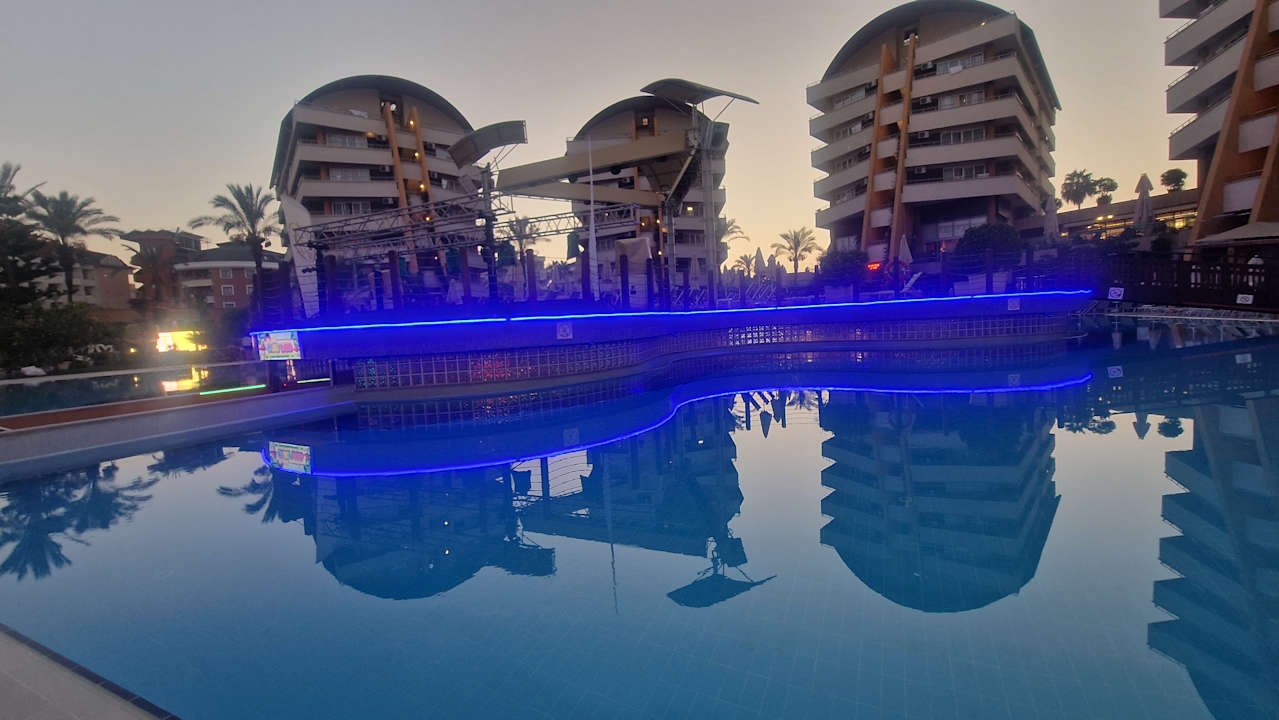 Pool Alaiye Resort & Spa