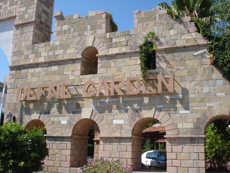 Einfahrt Hotel Defne Garden