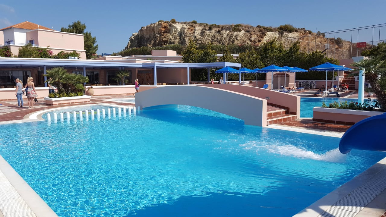 Relaxpool Mitsis Rodos Village