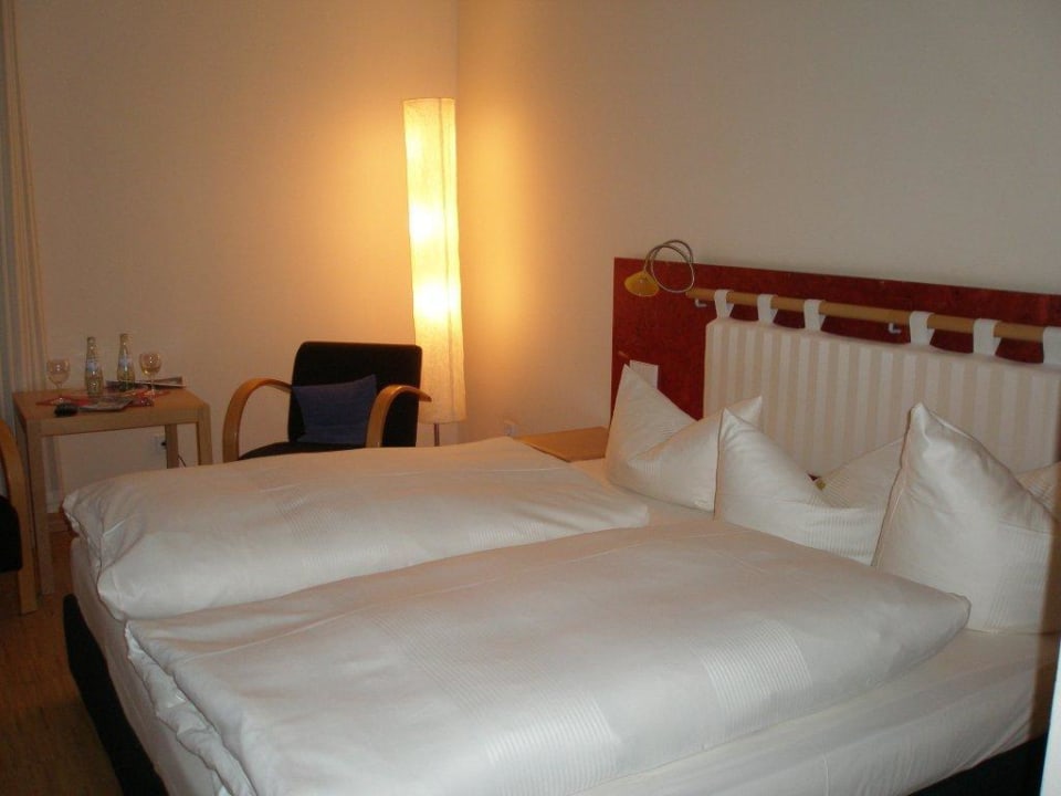 Doppelbett Hotel Zum Weissen Ross