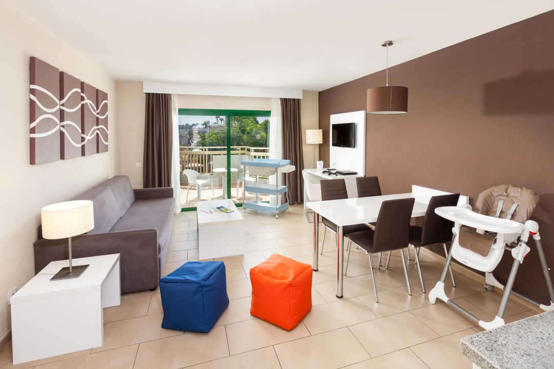Zimmer Playa Olid Suites & Apartments