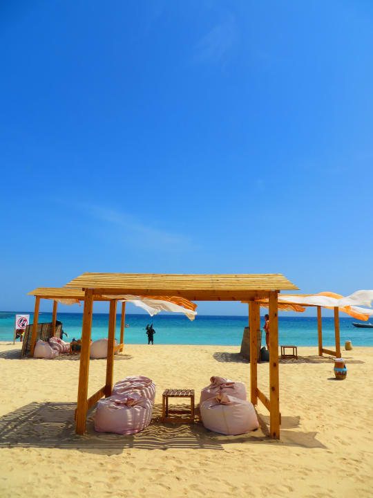 Strand Three Corners Equinox Beach Resort