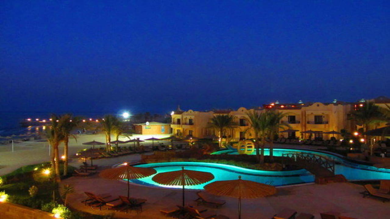 Nocą Coral Hills Resorts & SPA