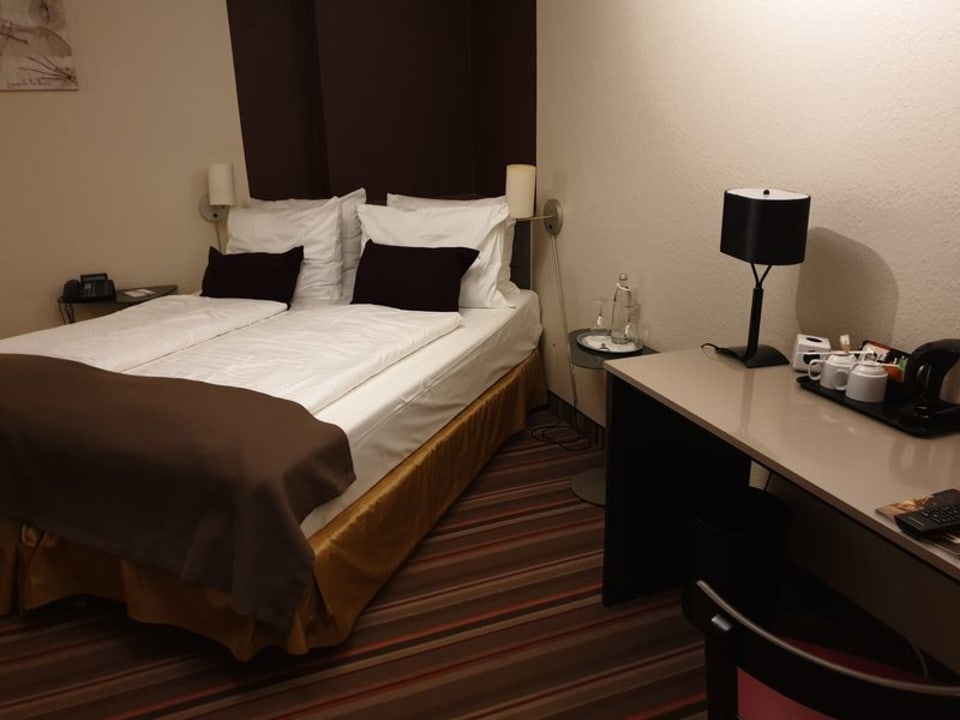 Zimmer Leonardo Hotel Hamburg Airport