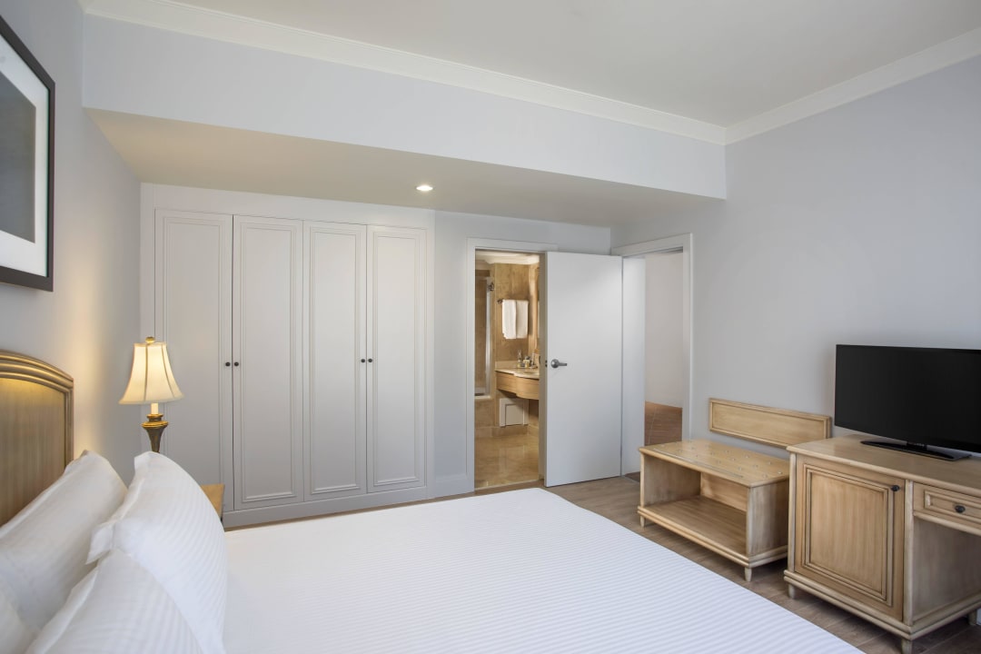 LAKE VILLAS BEDROOM  IC Hotels Green Palace & Villas