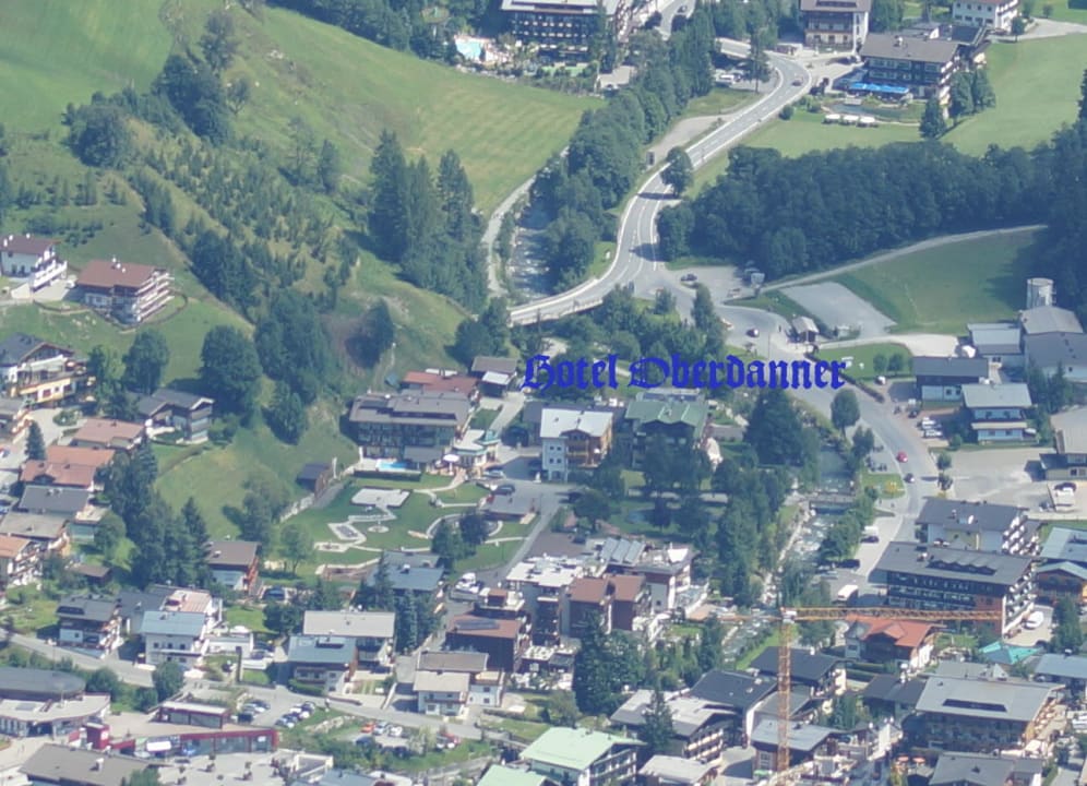 Vom 12 er Kogel mit 300 er Objektiv fotographiert ARBOR - Hotel & Apartments