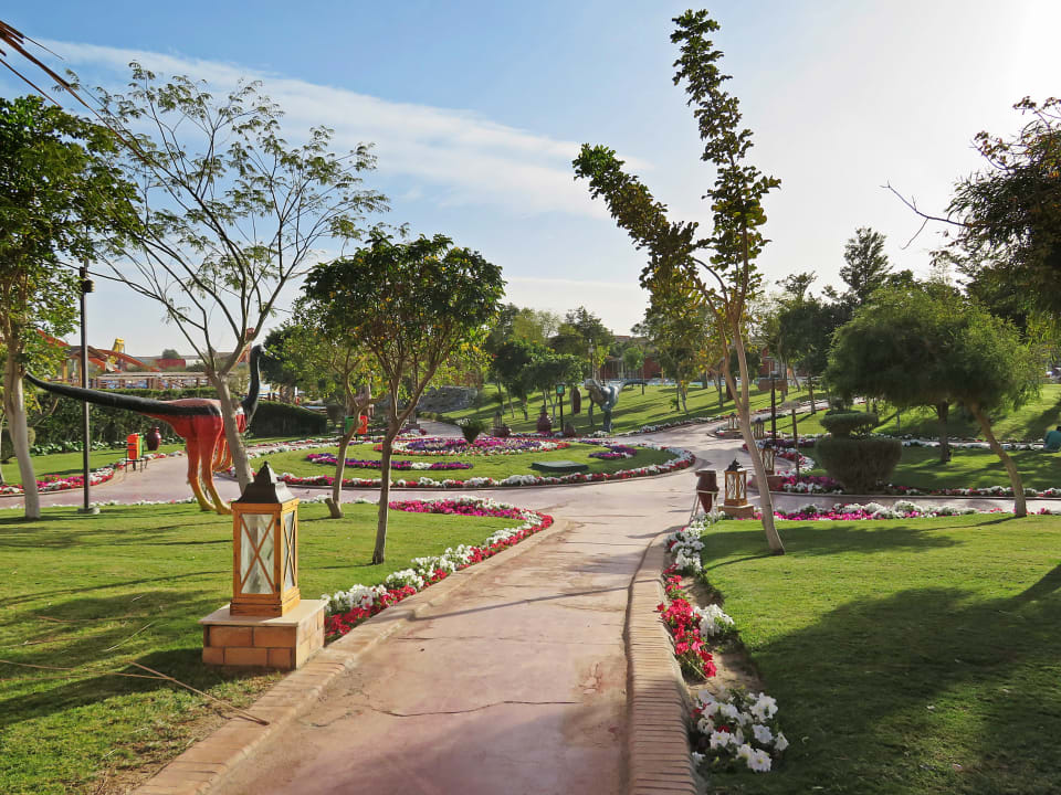 Gartenanlage Pickalbatros Jungle Aqua Park Resort - Neverland Hurghada