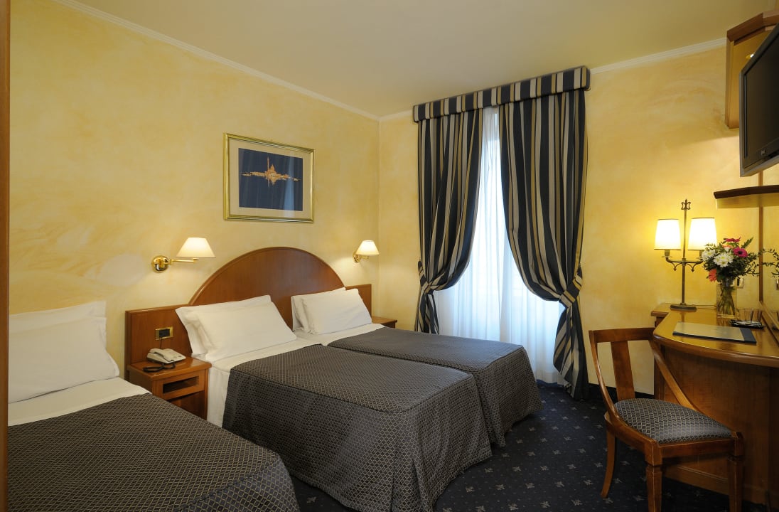 Hotel Nuovo Quattro Fontane Hotel Nuovo Quattro Fontane