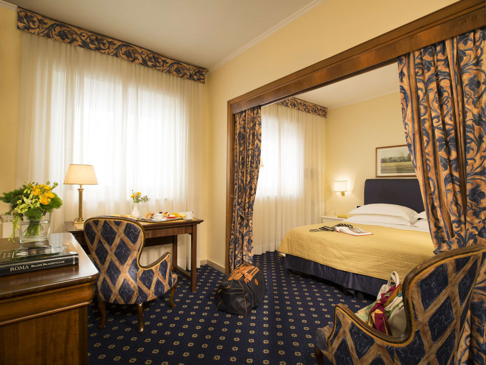 Zimmer Hotel Napoleon