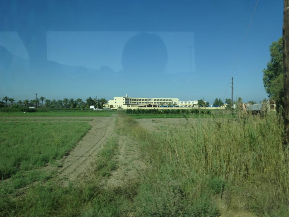 Hotel von der Strasse  Grecotel Casa Paradiso