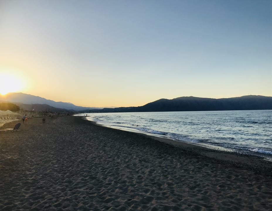 Strand HARPIN Happy Days Beach Hotel