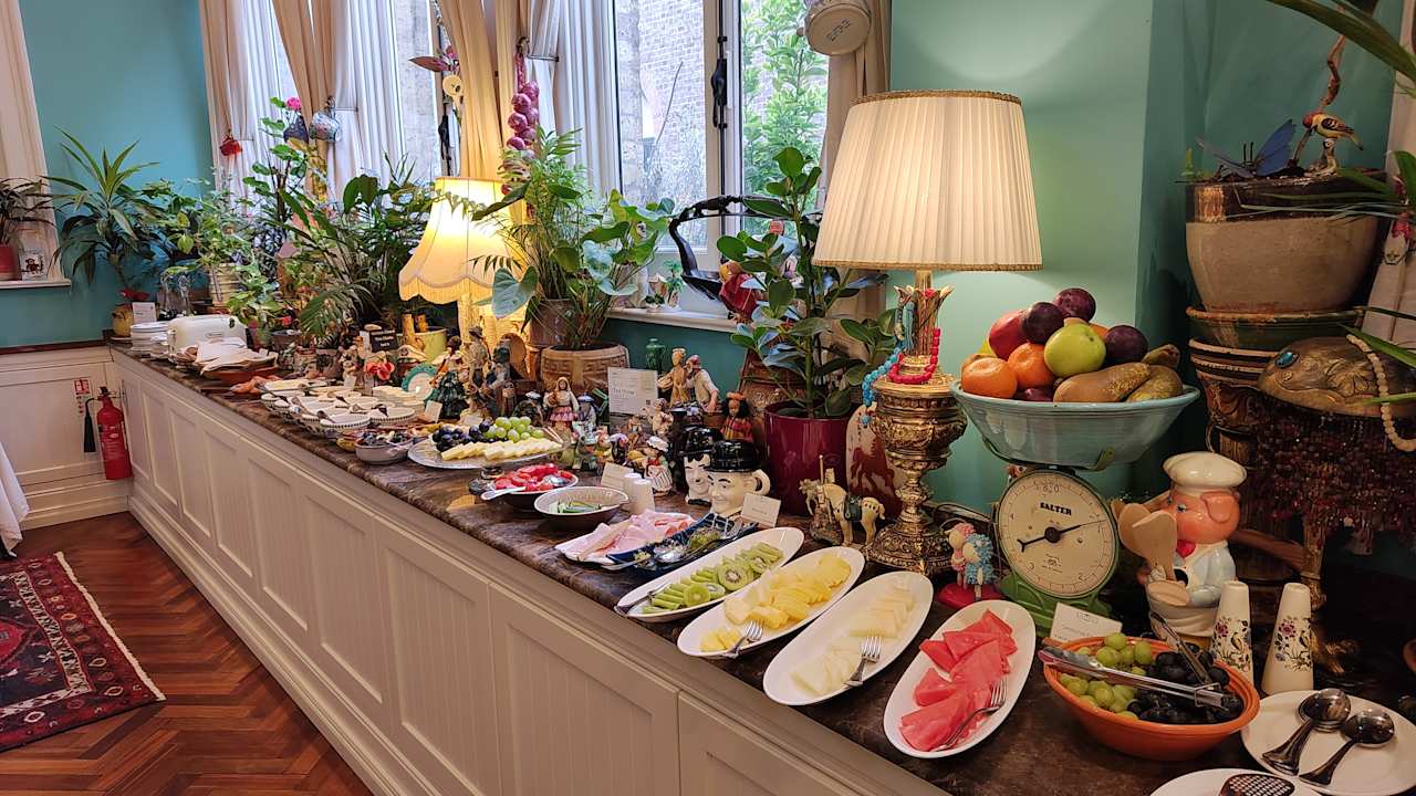 Gastro Limehouse Library Hotel