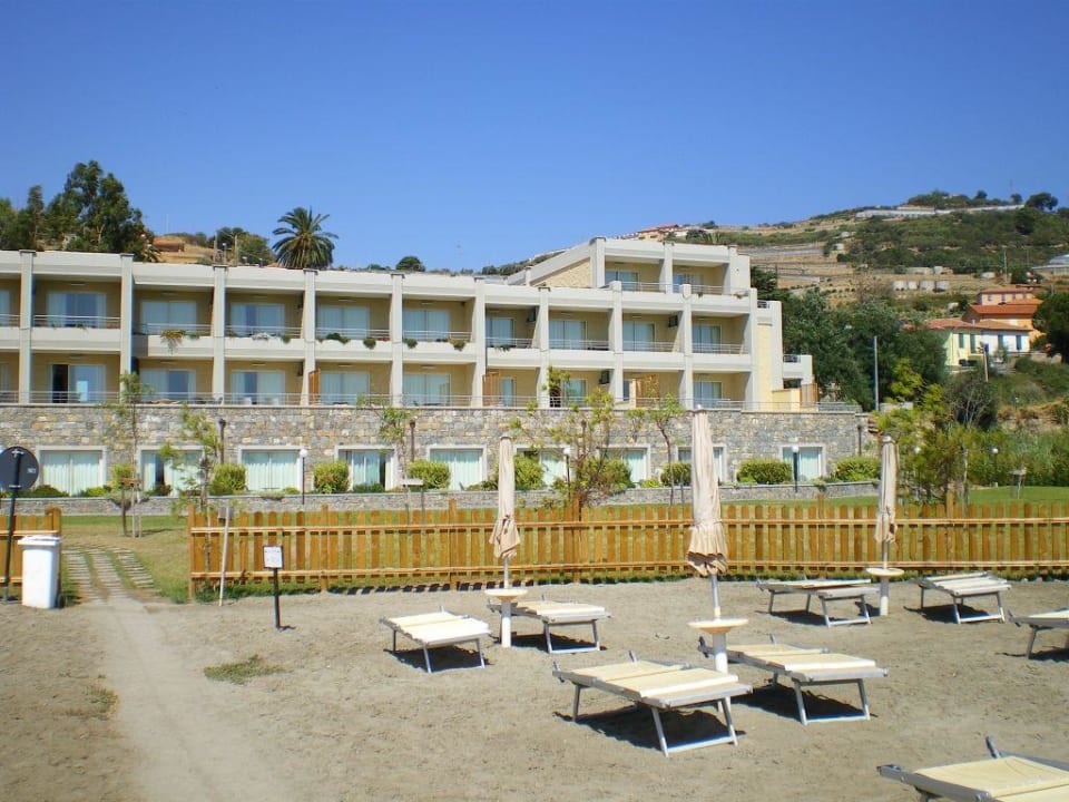 Außenansicht Aregai Marina Hotel & Residence