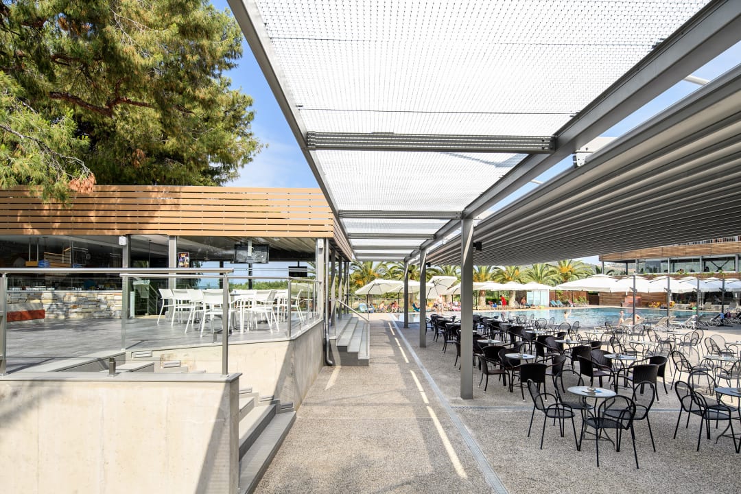 Gastro Blue Dolphin Resort Hotel