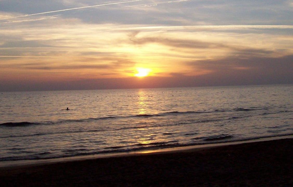 Toller Sonnenuntergang Grand Seker Hotel