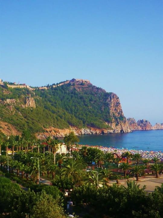 Blick zur Burg Hotel Kahya