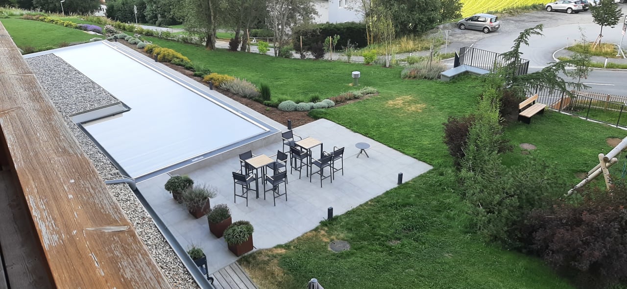 Pool Naturhotel Bauernhofer