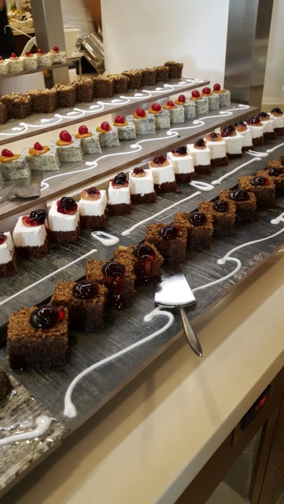 Gastro Glamour Resort & Spa