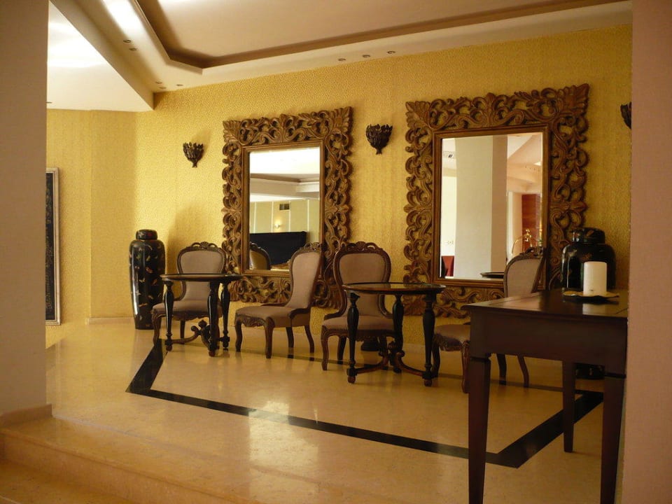 Lobby Mediterranean Princess