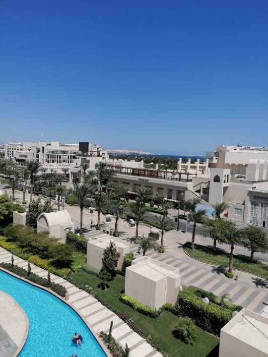 Ausblick Steigenberger Aqua Magic