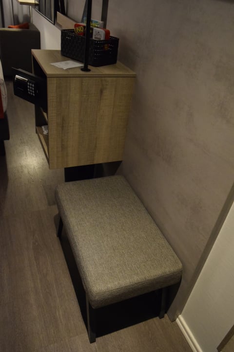 Zimmer Holiday Inn - the niu, Hide Berlin Friedrichshain