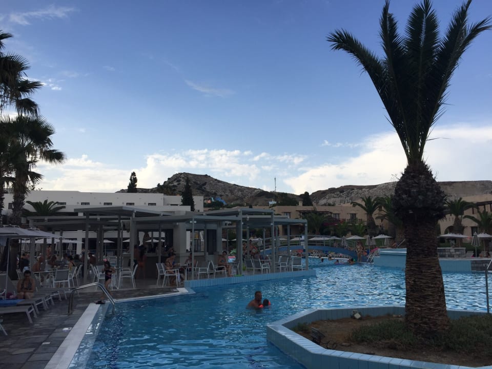 Pool Porto Bello Beach