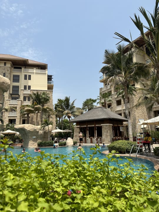 Pool Sofitel Dubai The Palm Resort & Spa