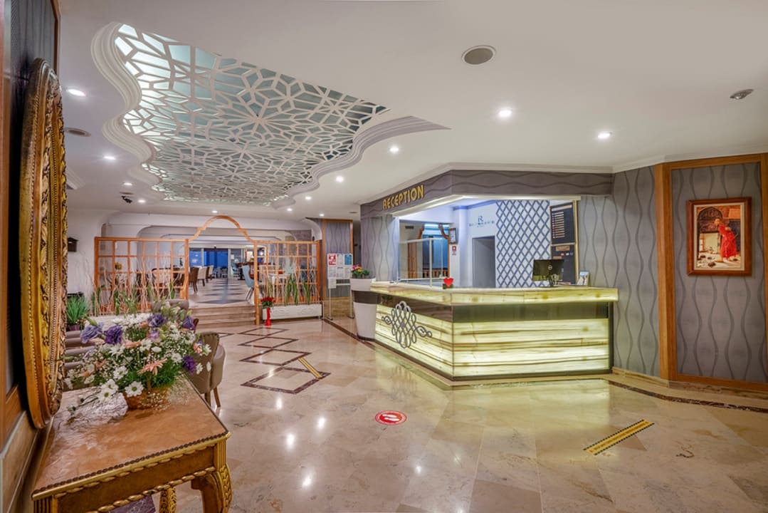 Lobby Ramira Beach Hotel