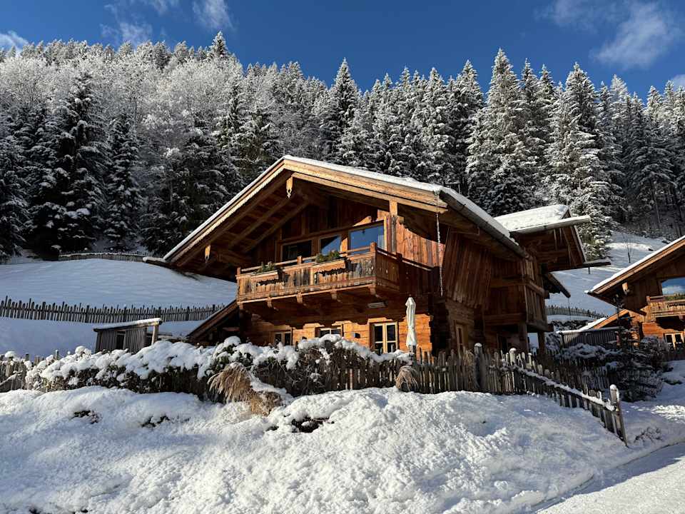 Außenansicht Chaletdorf Auszeit