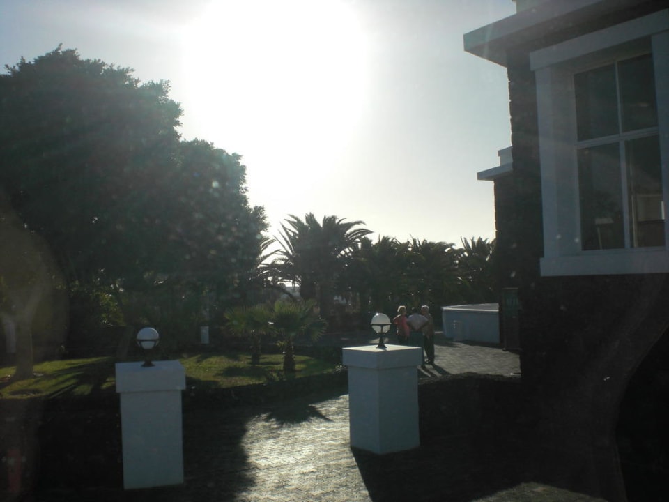 Vor dem Hotel Relaxia Olivina