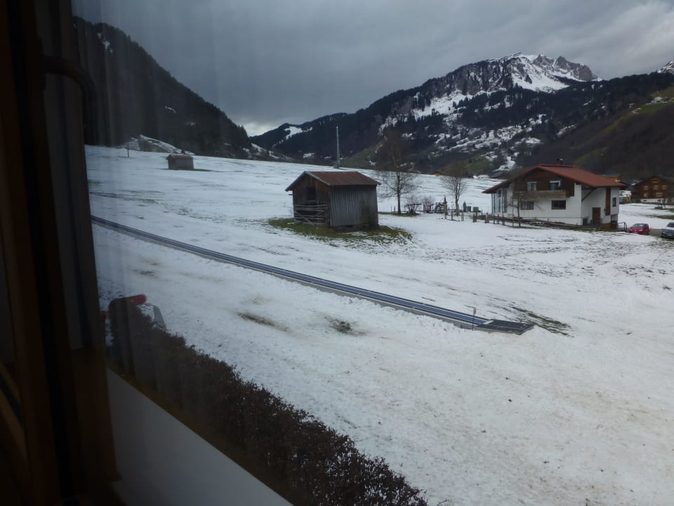 Förderband neben dem Hotel Alpen Hotel Post