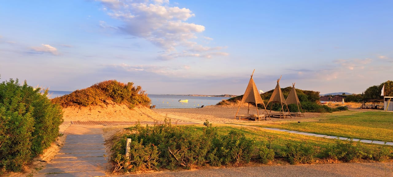 Außenansicht Portes Lithos Luxury Resort