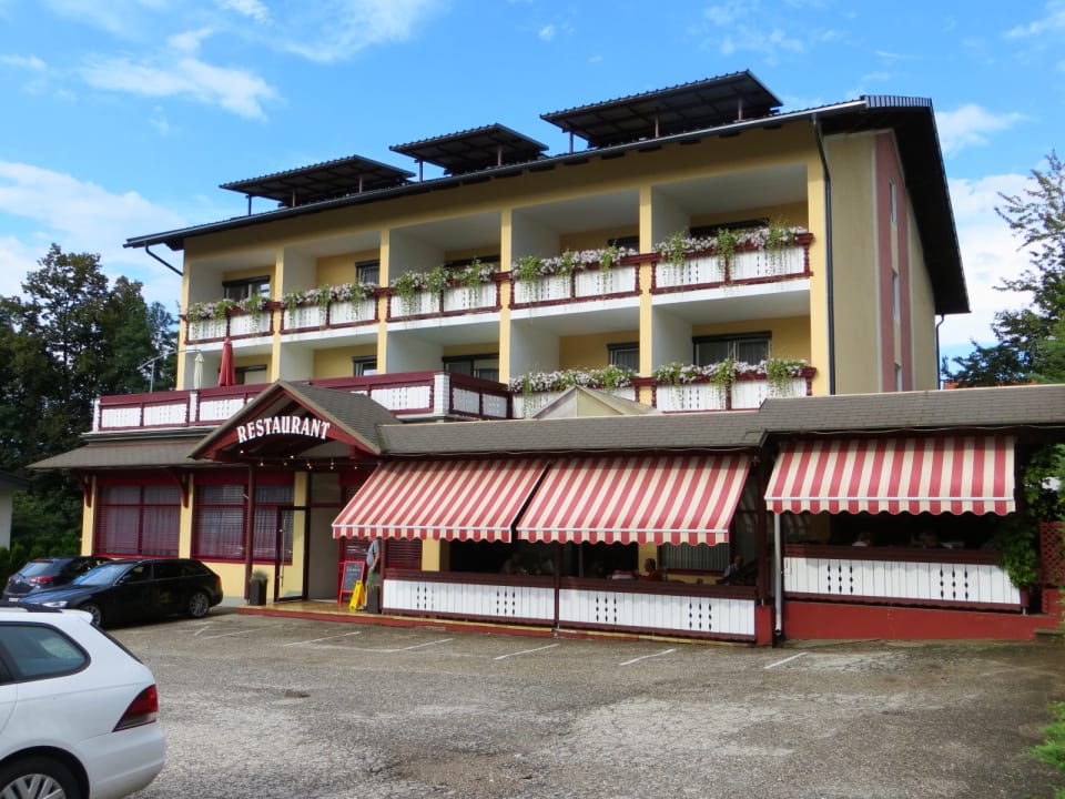 Außenansicht Hotel Menüwirt
