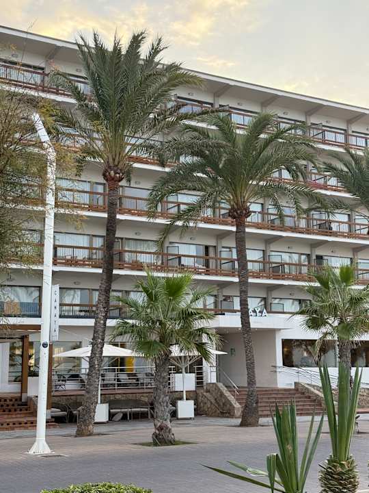 Außenansicht AYA Seahotel - Adults only