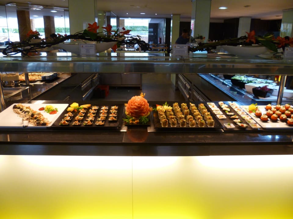 Büffet Abendessen Montag Iberostar Selection Playa de Muro Village