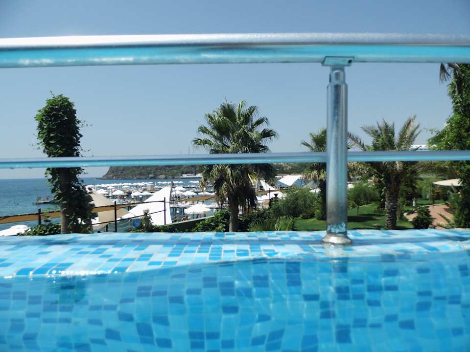 Pool Granada Luxury Okurcalar
