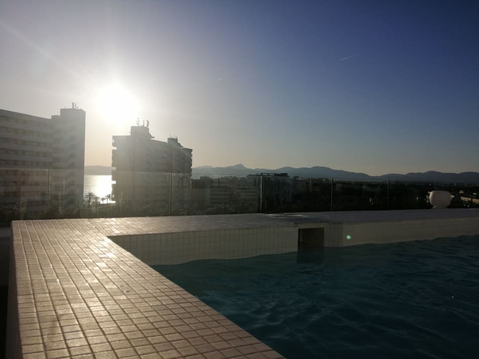 Pool HM Balanguera Beach