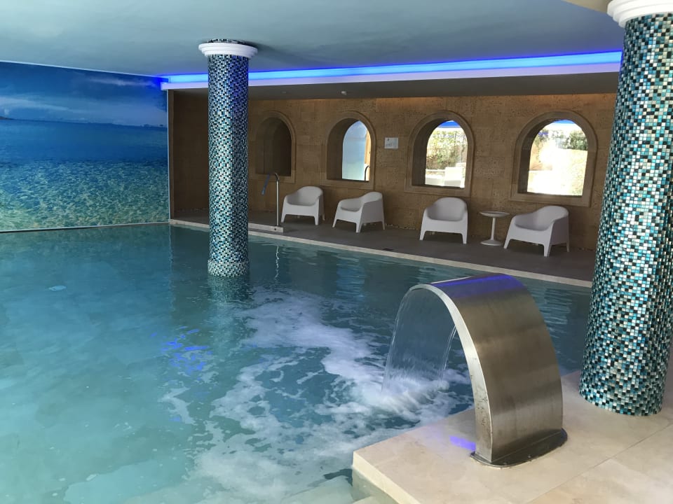 Pool Lago Garden