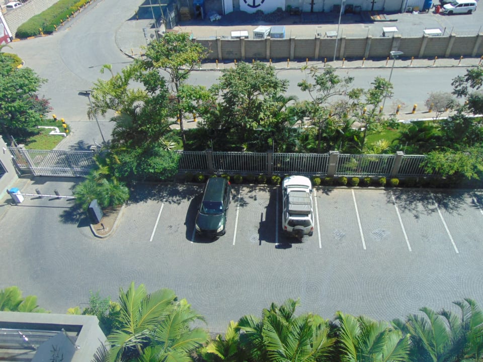 Ausblick Crowne Plaza Nairobi Airport