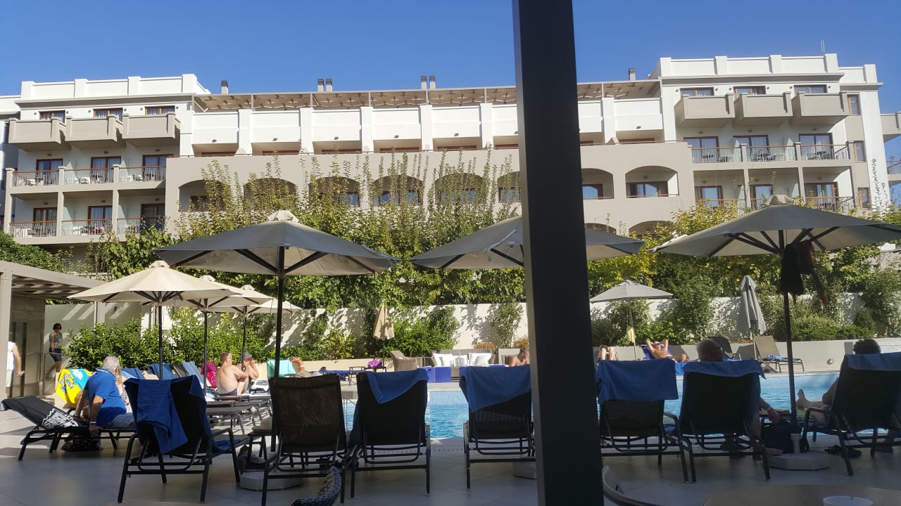 Pool Hotel Theartemis Palace