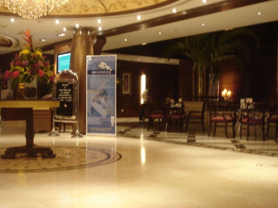 Eingang Lotus Retreat Hotel