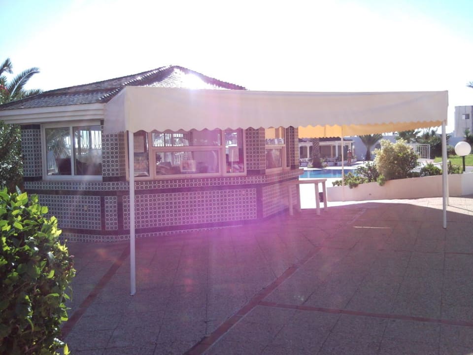 Poolbar (noch geschlossen) Hotel El Mouradi Palm Marina