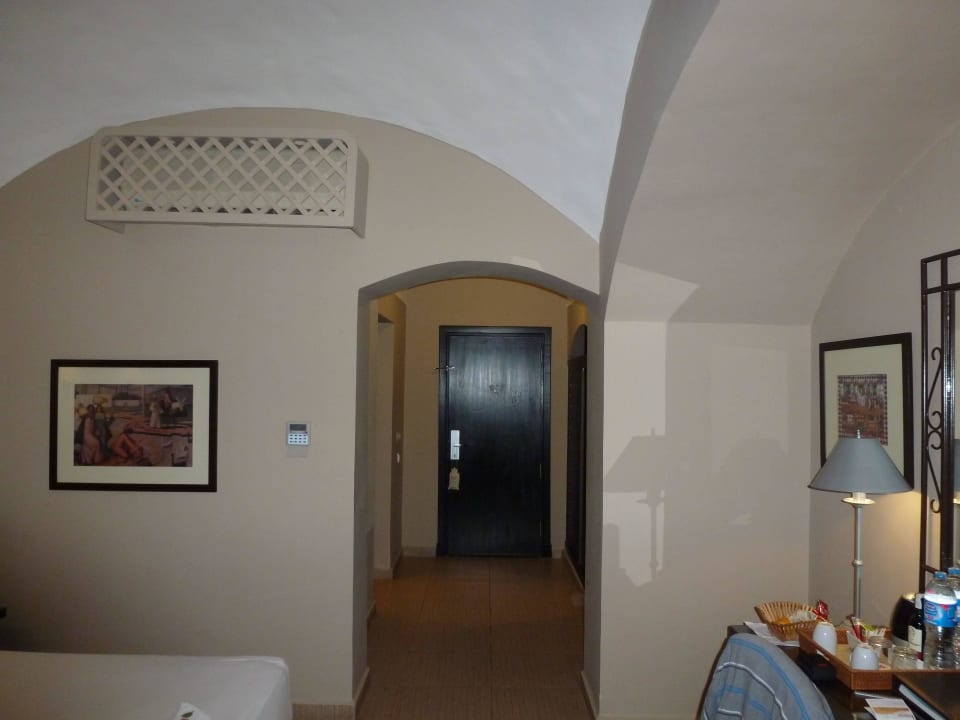 Zimmer                                             Jaz Makadi Oasis Resort