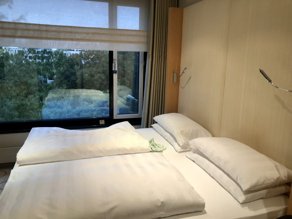 Zimmer Sheraton Berlin Grand Hotel Esplanade