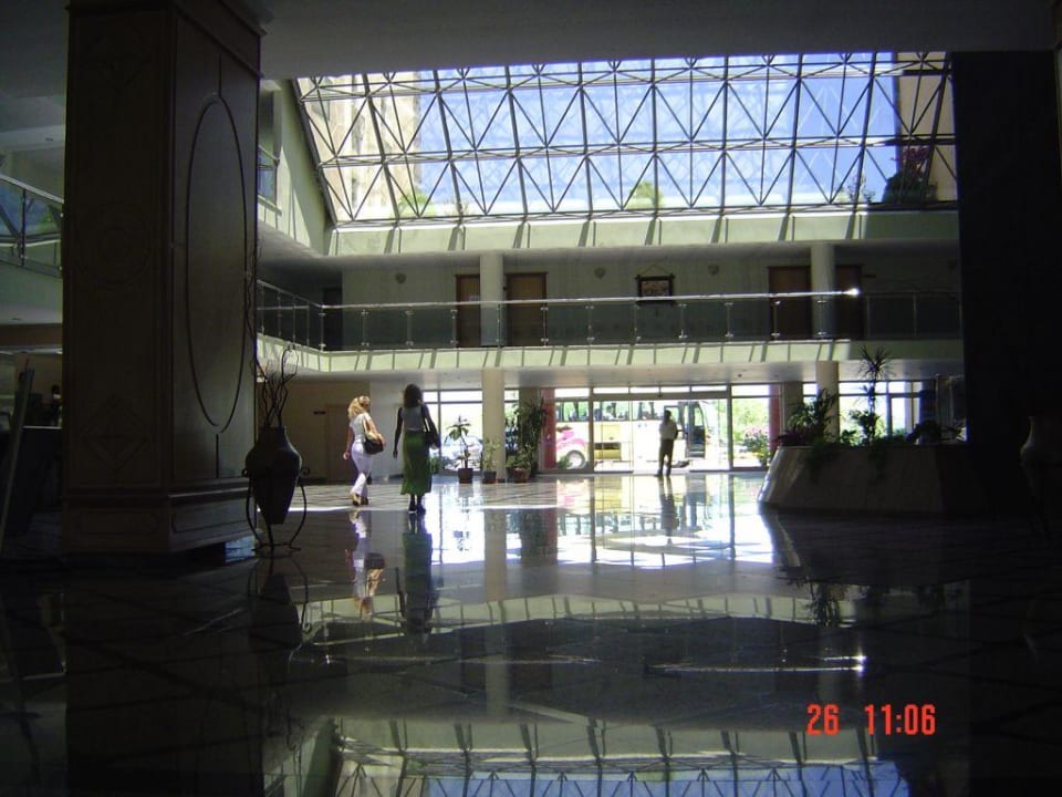 Hoteleingang Holiday Park Resort