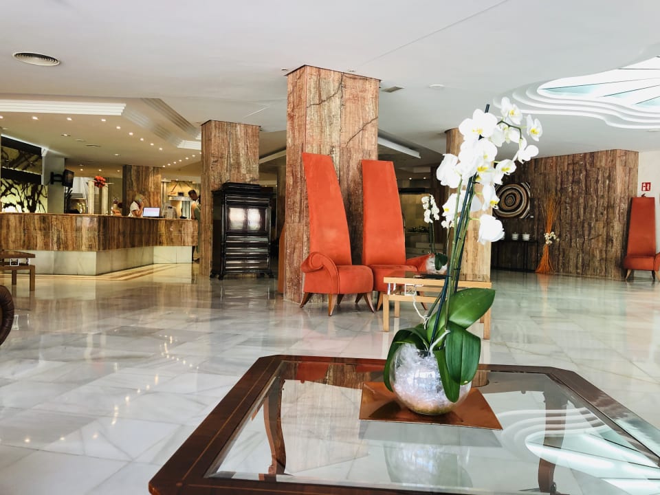 Lobby Hotel Serrano Palace